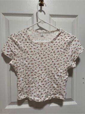 GU White Floral Ribbed Crop Top with Rust Floral Print